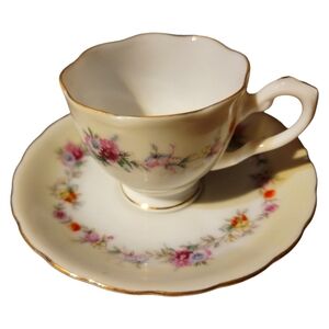 Vtg Cherry China Teacup Saucer Red Yellow Pink Porcelain Gold Accents